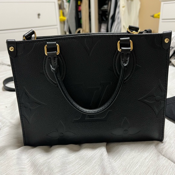 Louis Vuitton Onthego PM - Picture 2 of 6